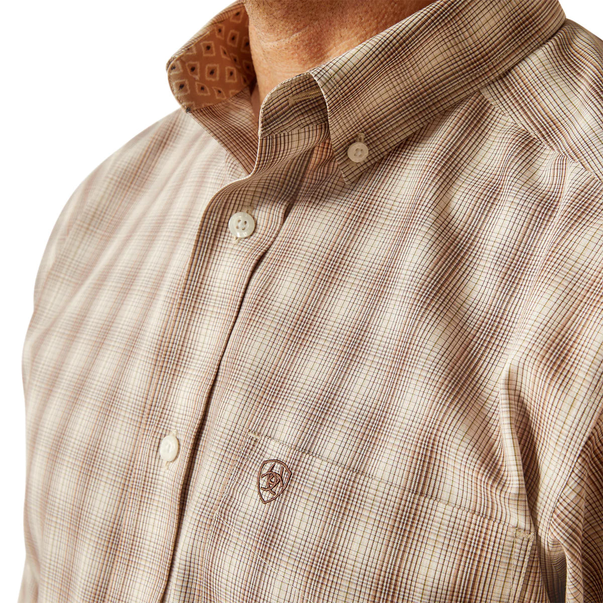 Ariat Men's Wrinkle Free Flemming Fitted Shirt