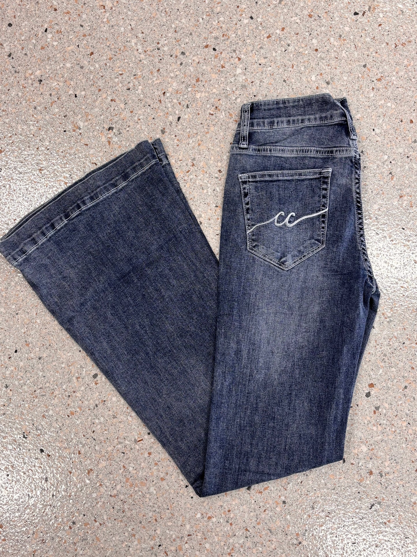 CC Carissa Classic Jean Mid Wash