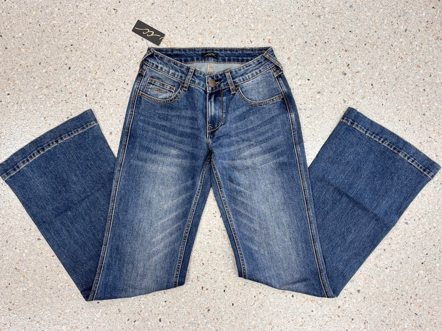 CC Magie Mid Rise Jean Dark Wash