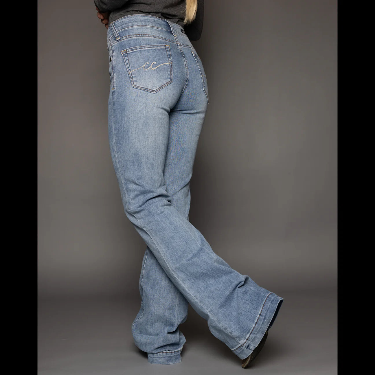 CC Carissa Classic Jean Light Wash