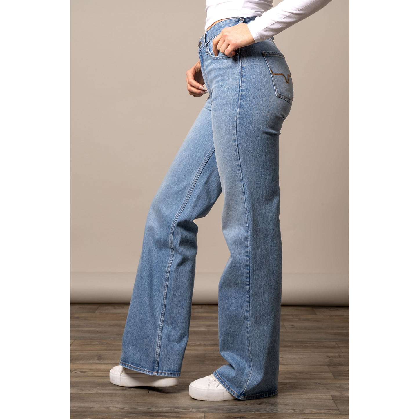 Kimes Ranch Zoey Jeans – Light Wash