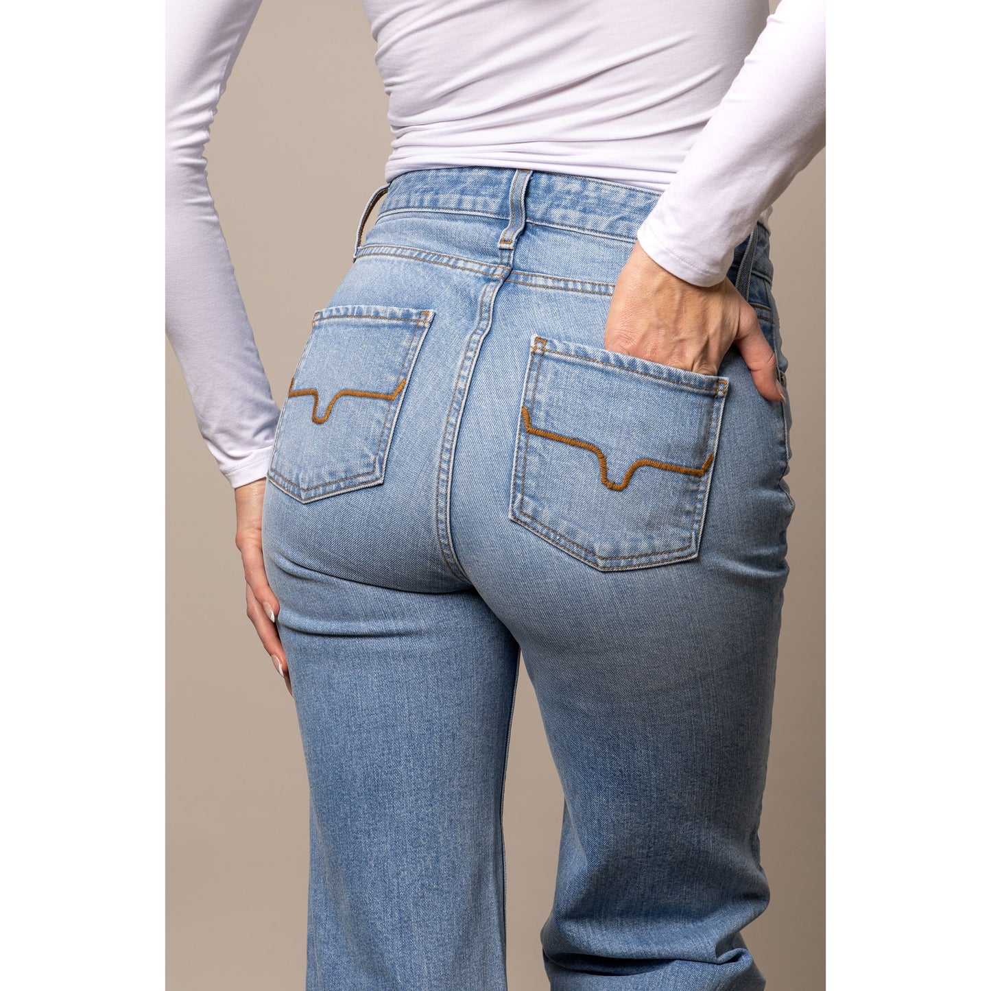 Kimes Ranch Zoey Jeans – Light Wash