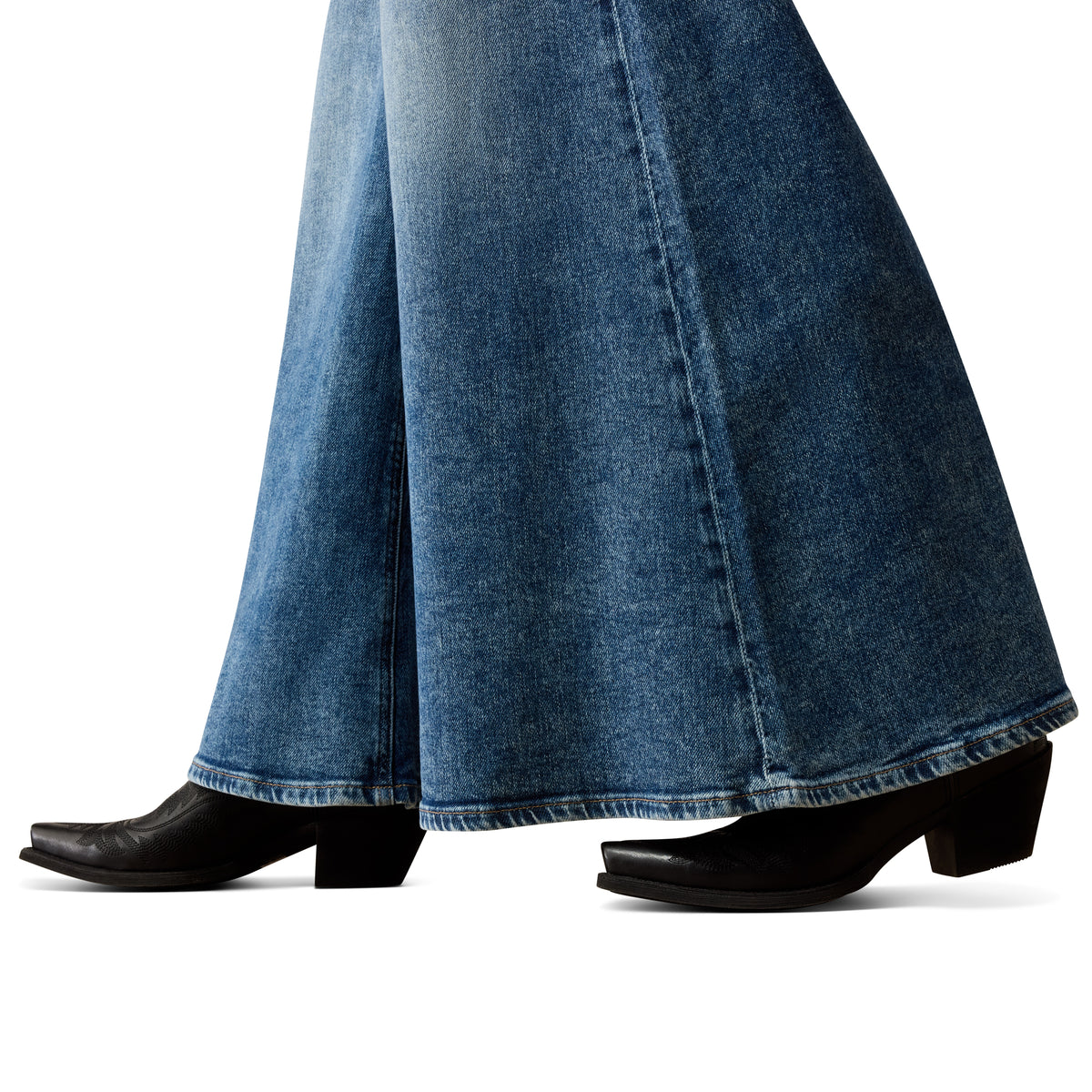 Ariat Women's Iris Moraine Super Wide Leg Jeans – Albuquerque