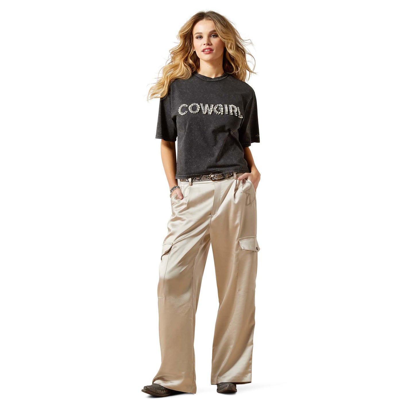 Ariat Women's Pearl T-Shirt – Washed Black